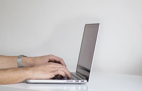 惠普680升級win10出現錯誤提示0x80070002怎么辦？