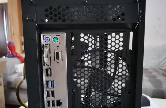 一、電腦組裝的配置硬件！